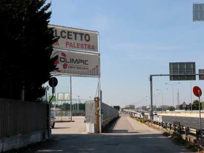 ...ed � conosciuta soprattutto dai baresi pi� "atletici": affianca infatti due tra i centri polisportivi pi� grandi della citt� come il Di Palma e l�Olimpic Center